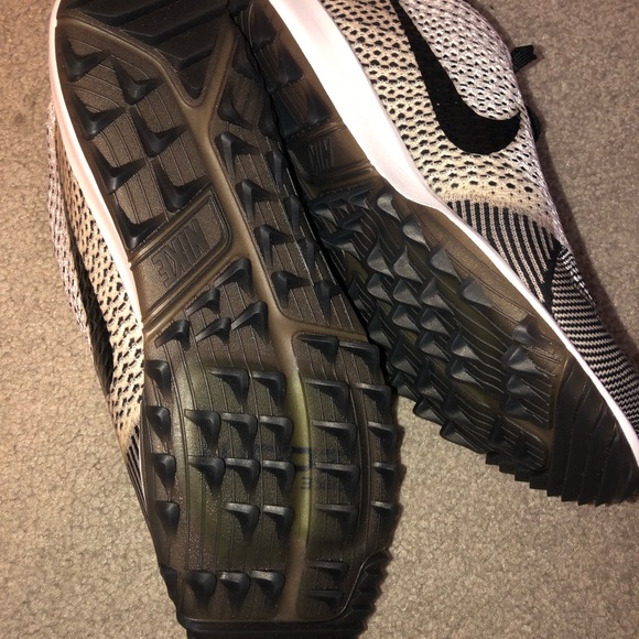 nike flyknit racer g zoom golf shoes NWOB - Picture 3 of 5